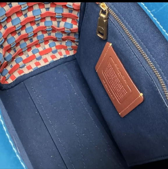 Coach Tote and Bag Charm NWOT/NWT - Picture 13 of 16